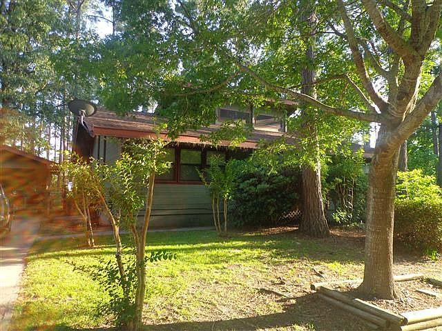 1st image of 87 Burnside Dr
