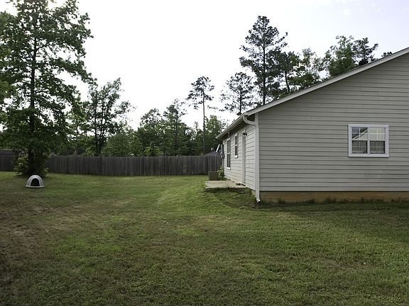 Exterior - Rear
