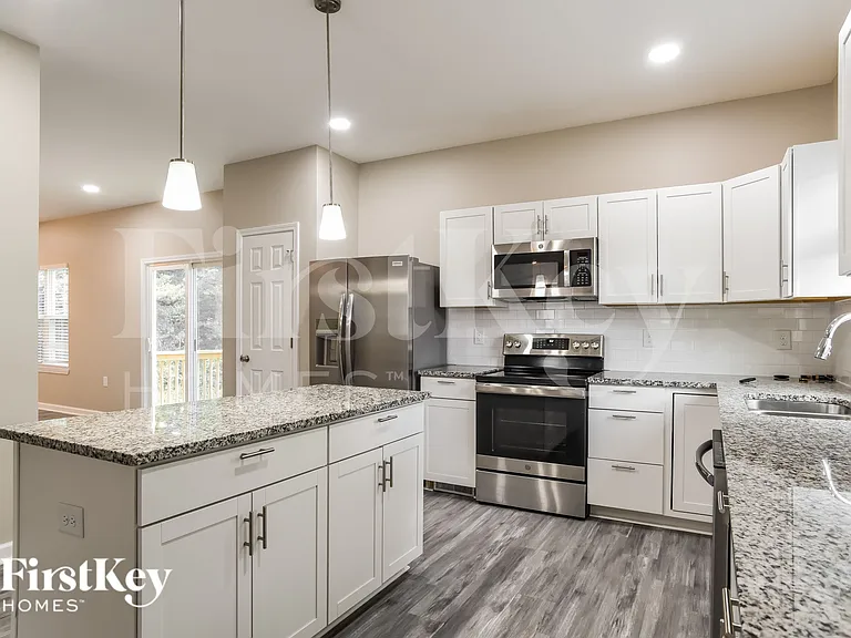 229 Deerfield Dr — Photo 10