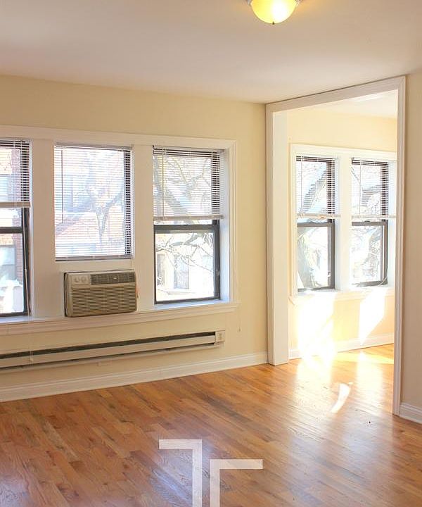 1st image of 3728 N Pine Grove Ave #Two