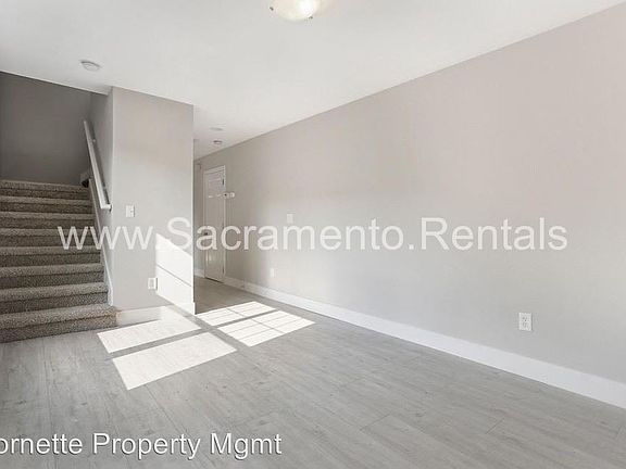 4th image of 3046 39th St