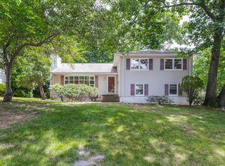 62 Eastbrook Ter, Livingston, NJ 07039