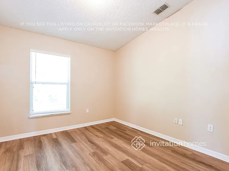 3277 Bellingham Dr — Photo 14