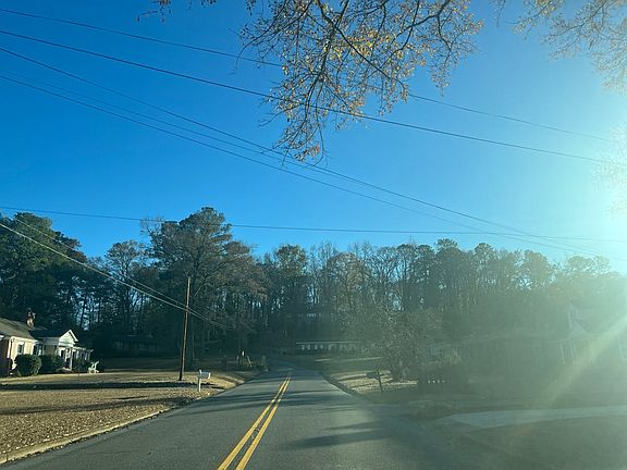 4th image of 1 Forest Dr