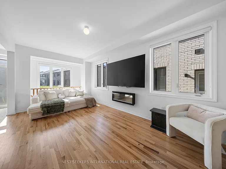 110 Hartington St — Photo 3