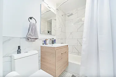 Rented by Living New York