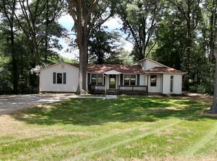 1935 Luckadoo Rd, Fort Mill, SC 29715