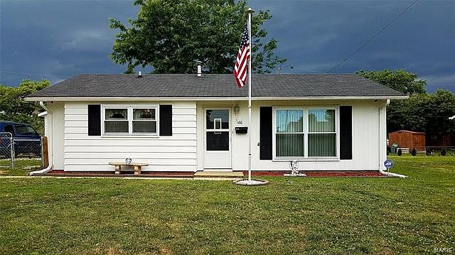 1st image of 166 Briarmoor Ln