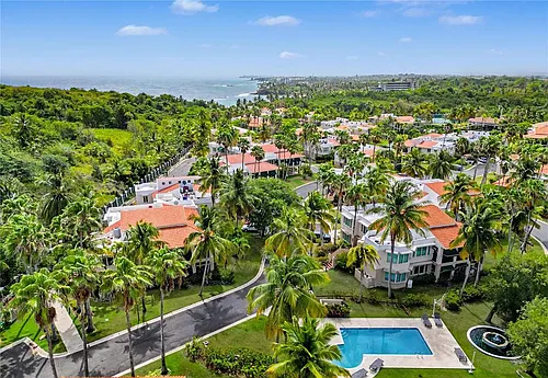 86 Lakeside Villas A B2 Photo 1