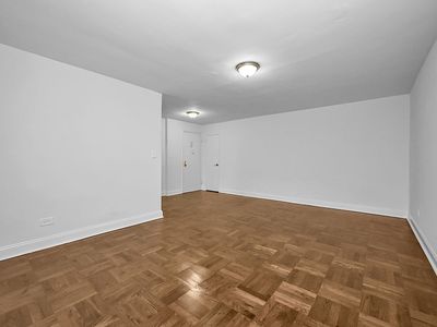 1040 Neilson St APT 2A, Far Rockaway, NY, 11691