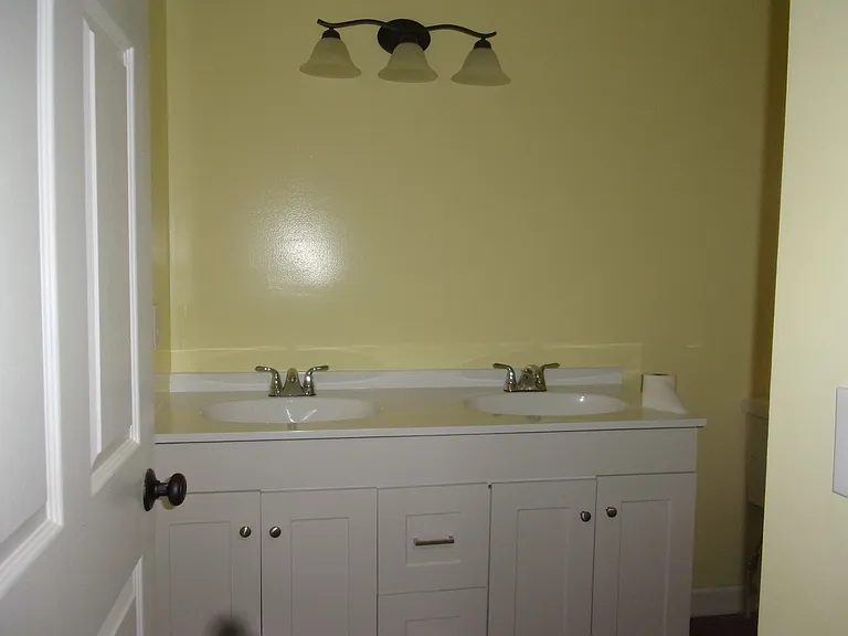 441 Dunlap St — Photo 13