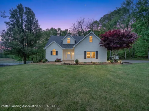 11764 Dorotha Dr, Eaton Rapids, MI 48827