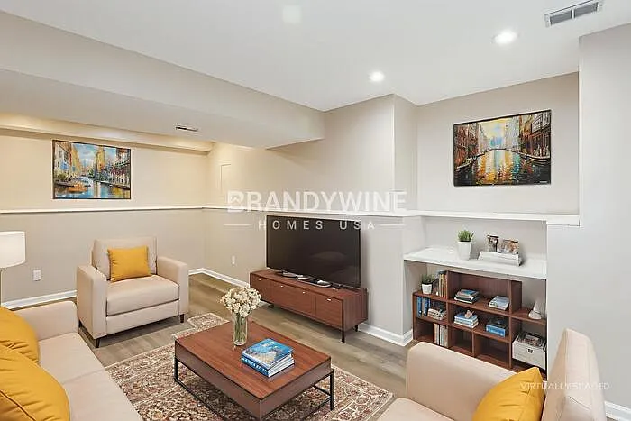 521 SE Onyx Dr — Photo 12