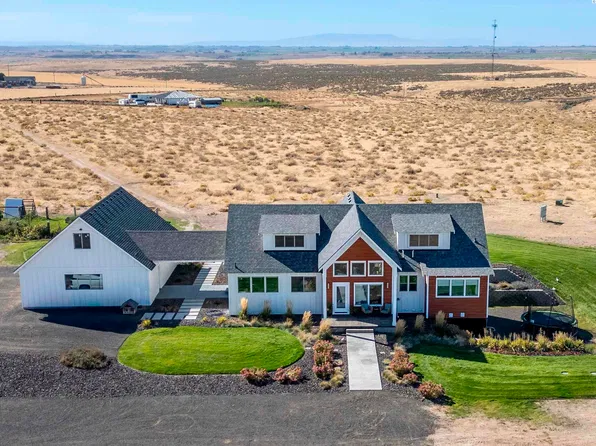 842 Stastney Rd, Eltopia, WA 99330
