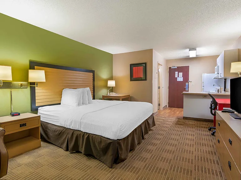 Studio Suite - 1 King Bed
