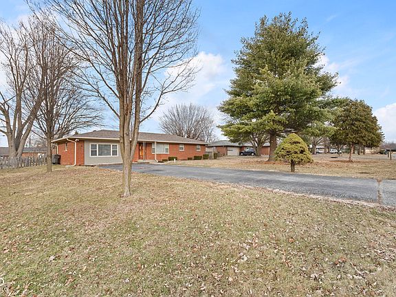 2nd image of 4330 N Dudley North Dr
