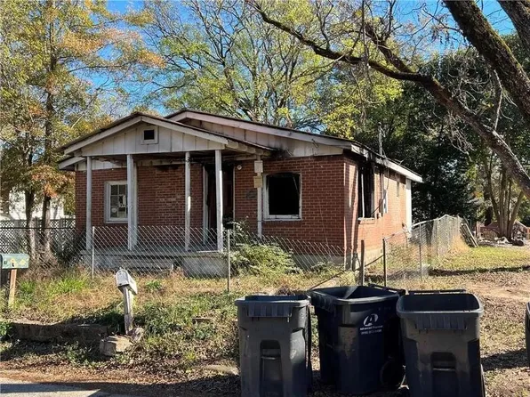 1508 10th Ave, Phenix City, AL 36867