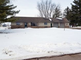 6048 Marshfield St, Auburndale, WI 54412