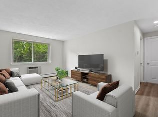 19 Walnut St #9, Arlington, MA 02476