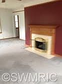 3rd image of 3888 Filkins Dr NE
