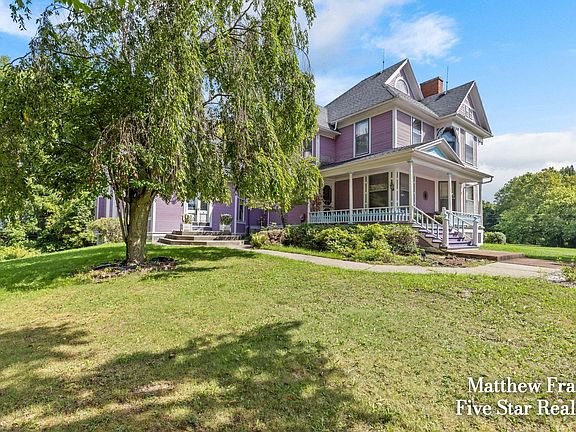 5th image of 357 Leonard St NW