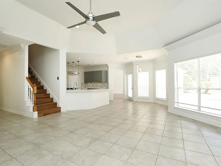 1715 Cottage Landing Ln — Photo 23