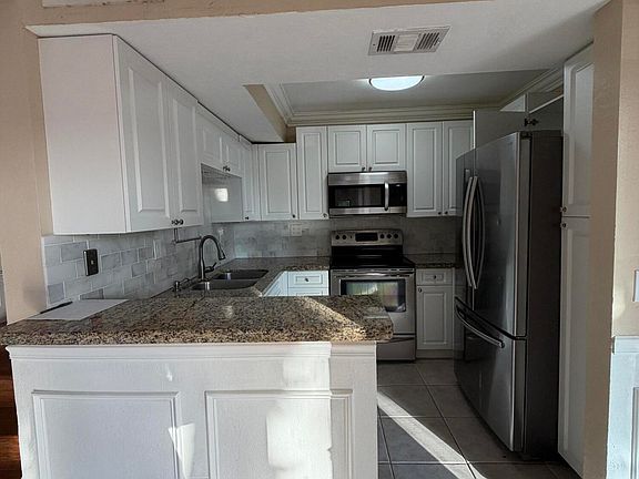 5th image of 8273 Thames Blvd APT D