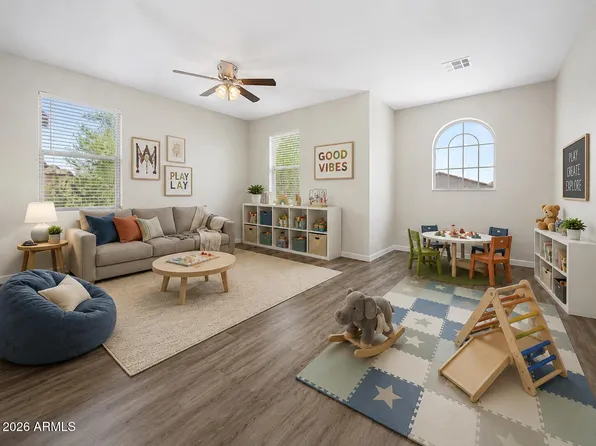 6515 S 72ND Avenue, Laveen, AZ 85339