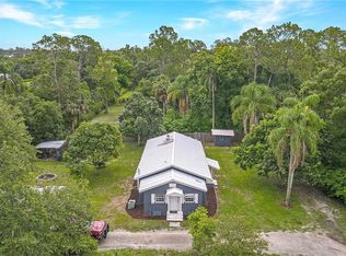 2401 Lippincott Rd, Alva, FL 33920