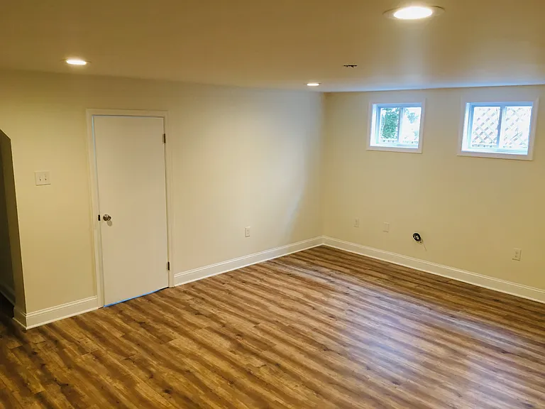 2728 Cortland Pl NW — Photo 5