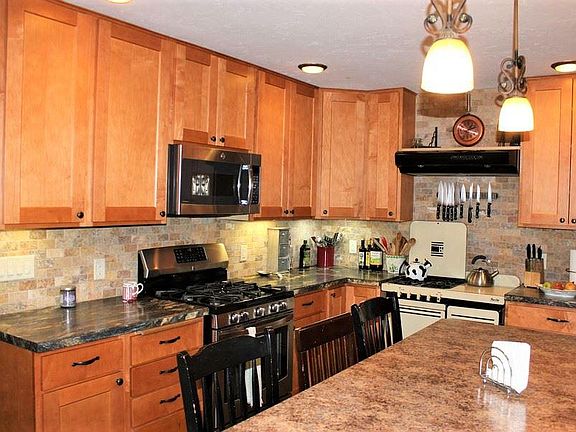 4th image of 4141 Briarwood Ave