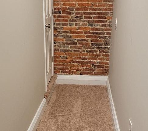 5th image of 374 S Reading Ave