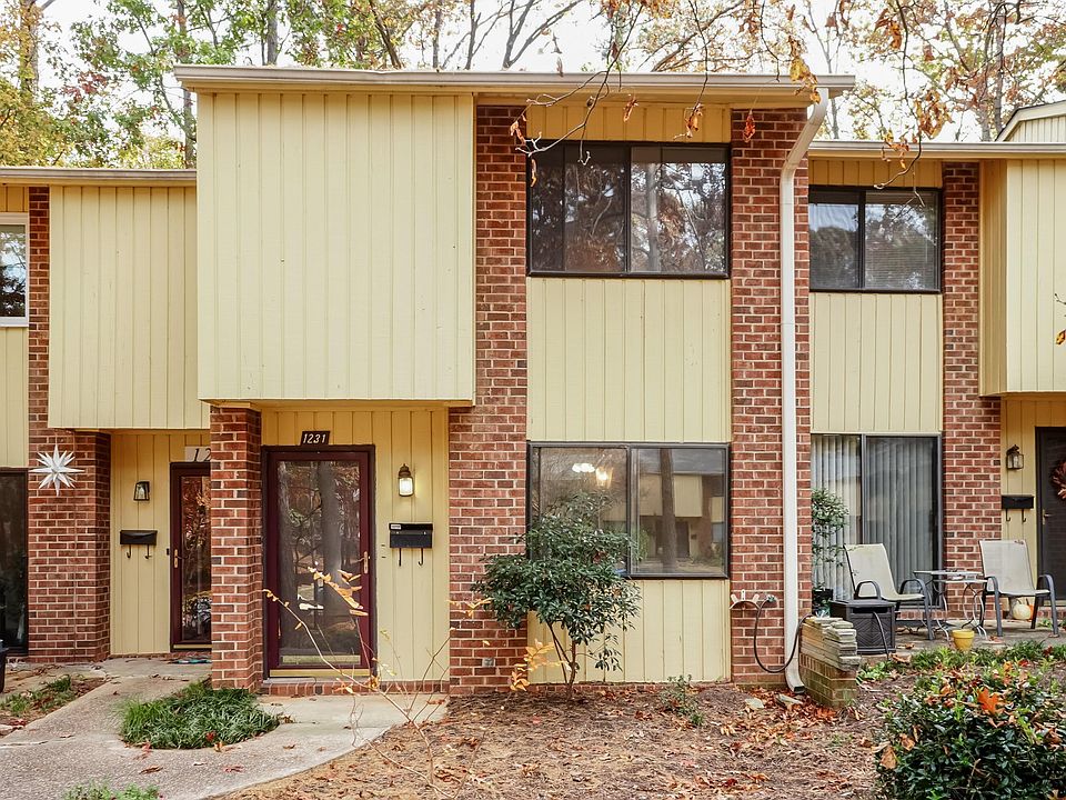 1st image of 1231 Schaub Dr