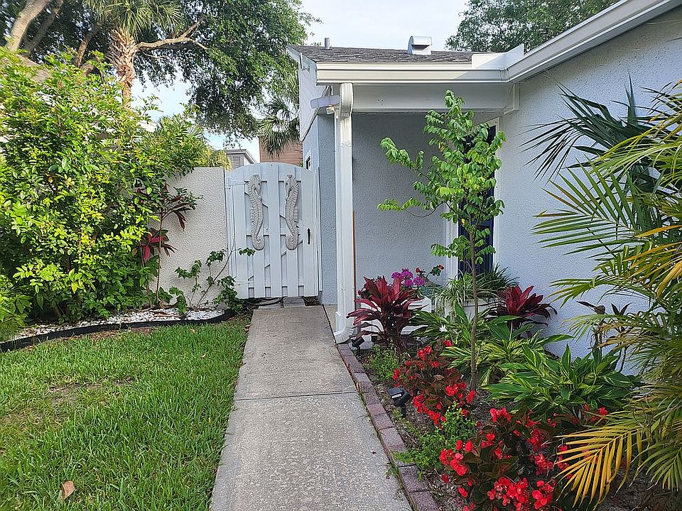 Front entrance way