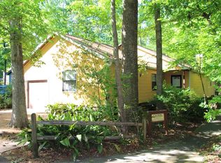 1724 Silverwood Dr, Tallahassee, FL 32301