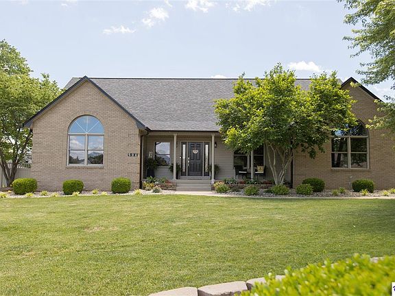 4th image of 504 Vermont Ct