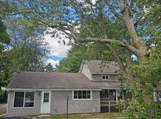 24961 E Broadway Rd, Perrysburg, OH 43551