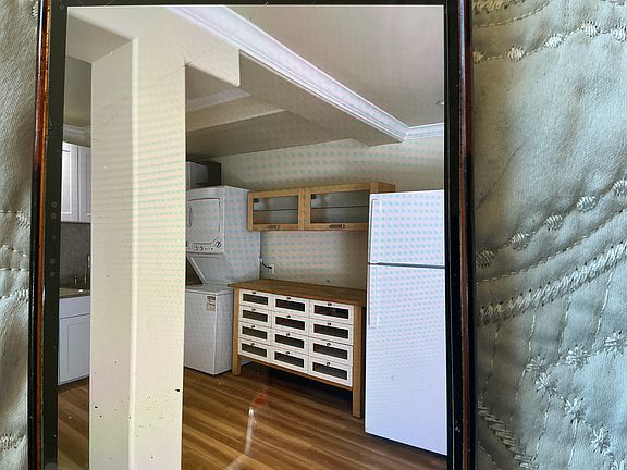 3rd image of 1399 San Anselmo Ave #B