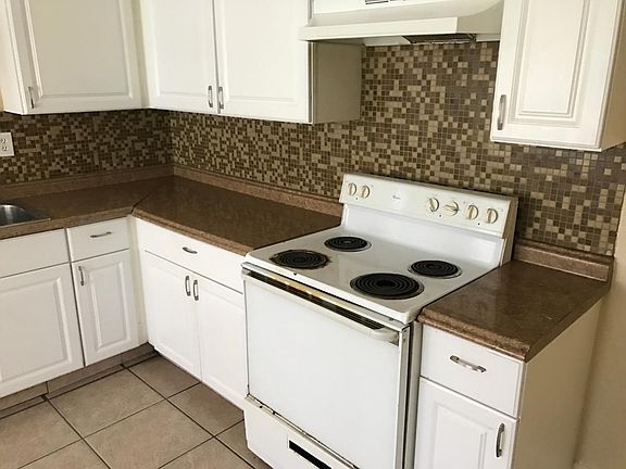 4th image of 9410 N 10th St #A