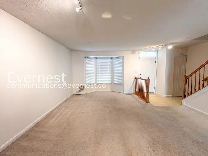 6504 Tapwood Ct — Photo 8