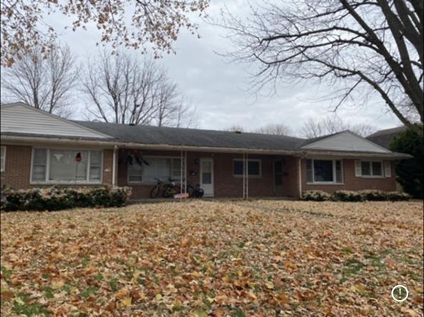 706 N Locust St #706