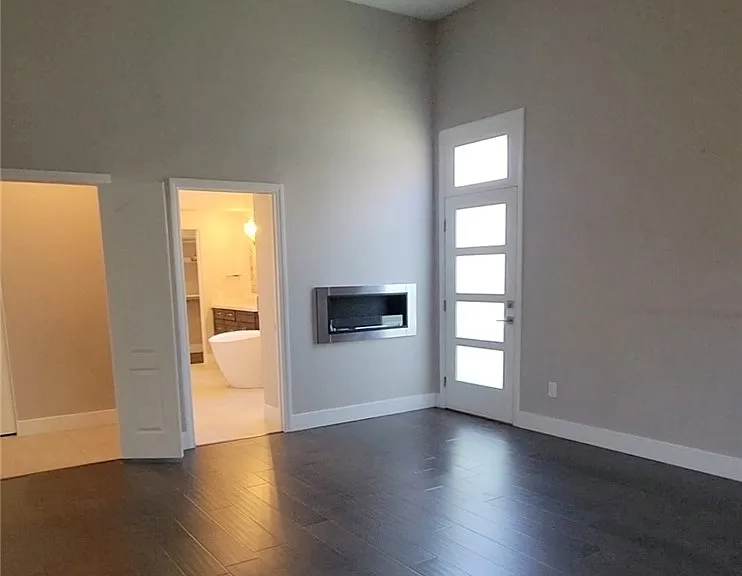 2059 Jupiter Hills Ln — Photo 14