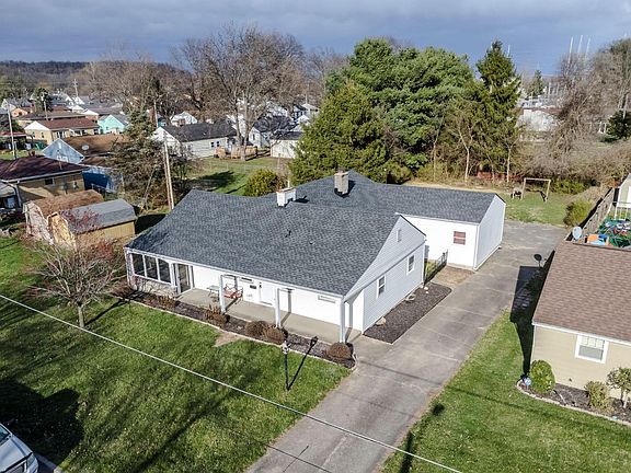 2nd image of 838 Sunset Dr Lot 34