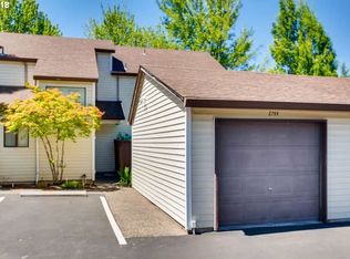 5799 SW 204th Pl, Beaverton, OR 97078