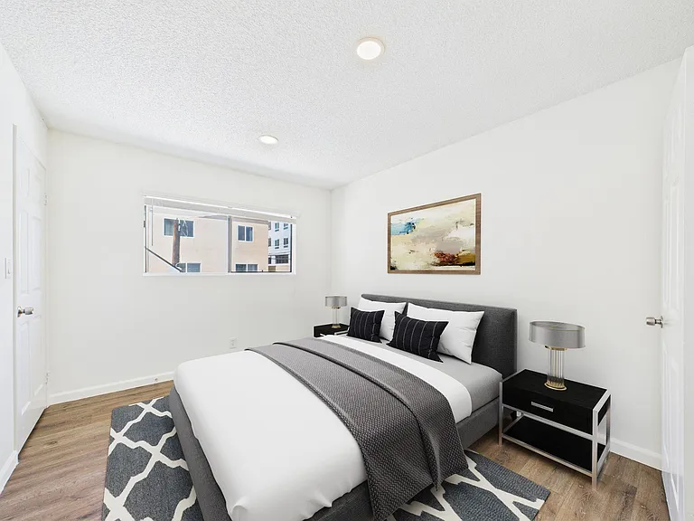 Mentone Apartments — Photo 7