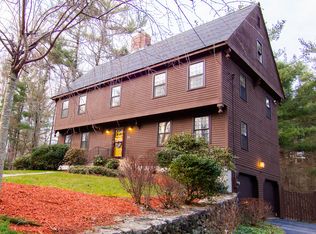 14 Cemetery St, Mendon, MA 01756