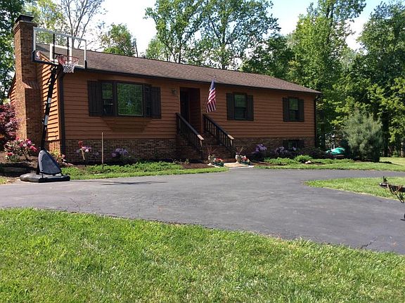 4th image of 200 Leewood Dr