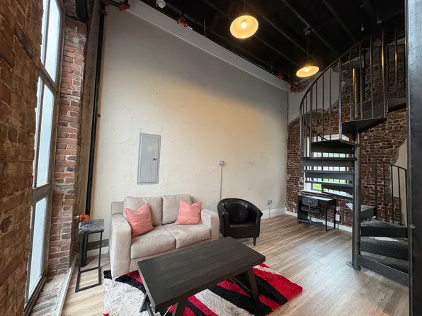 1018 Missouri Ave, Kansas City, MO