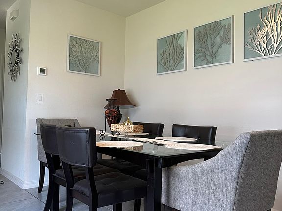 4th image of 508 Armoyan Way