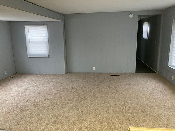 4th image of 850 Westfield Dr